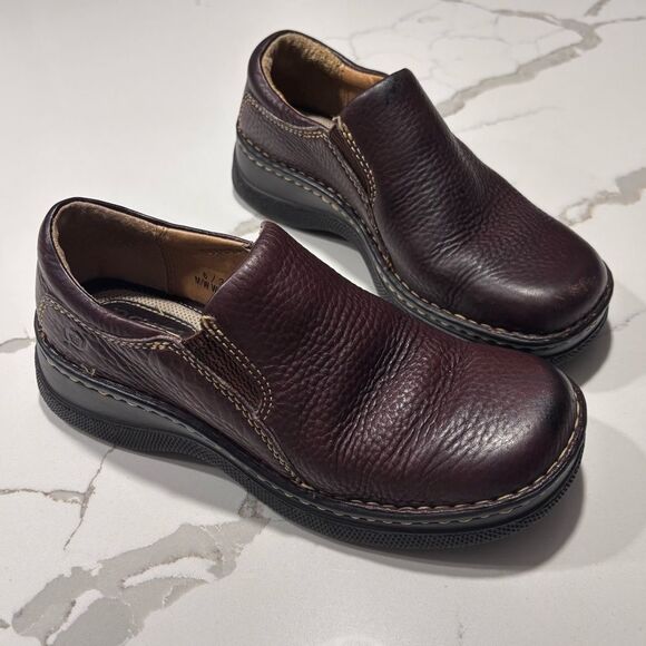 Born | Handcrafted Footwear Women’s Brown Pebbled Leather Slip on Loafers Size 6 - Picture 2 of 14